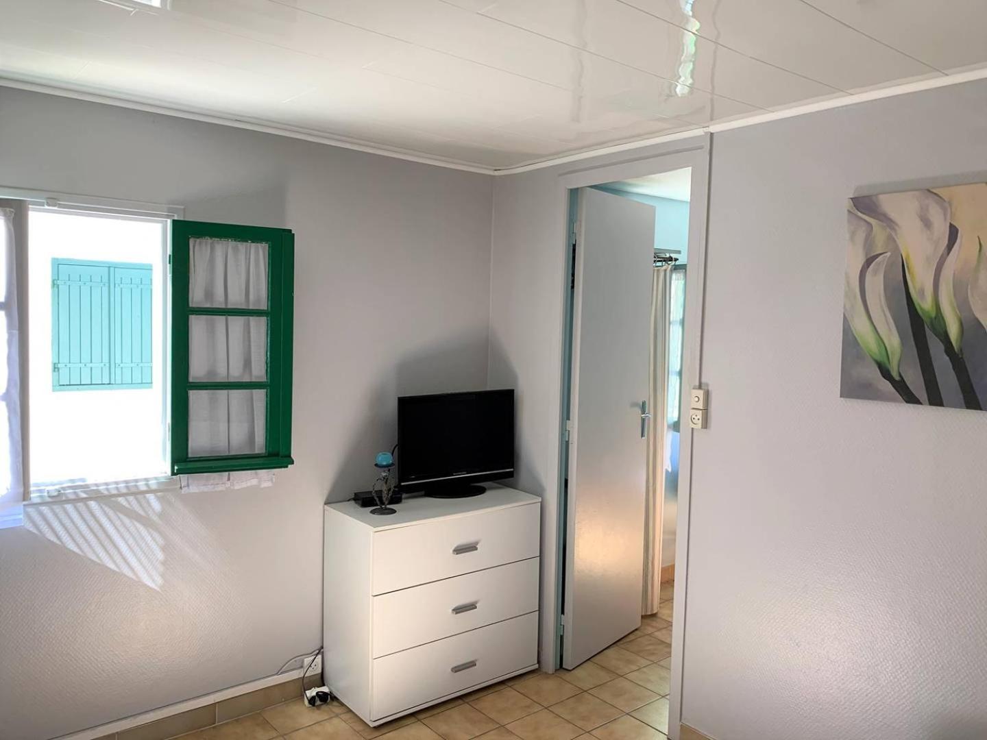 St Georges De Didonne - Agreable Petite Maison Avec Cour - 1 Chambre Saint-Georges-de-Didonne Exteriér fotografie